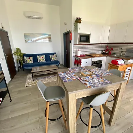 Estrelitzia Sea View 1 A 6 P Holiday home