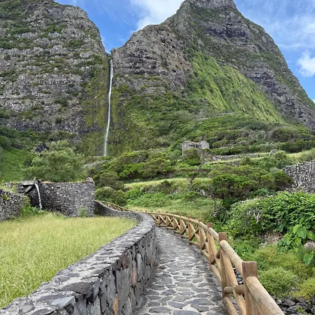 Estrelitzia Sea View 1 à 6 P Casa vacanze Lomba (Flores)
