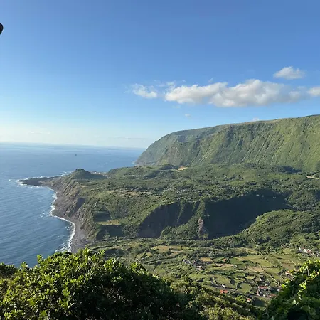 Estrelitzia Sea View 1 A 6 P Ferienhaus Lomba (Flores)