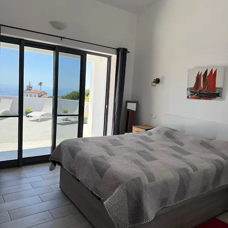 Ferienhaus Estrelitzia Sea View 1 A 6 P *