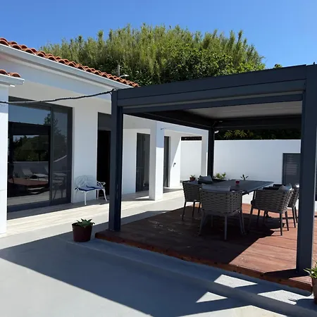 Estrelitzia Sea View 1 A 6 P Ferienhaus