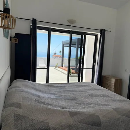 Estrelitzia Sea View 1 à 6 P *