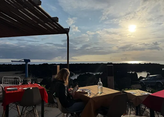 度假居 Estrelitzia Sea View 1 A 6 P Lomba (Flores)