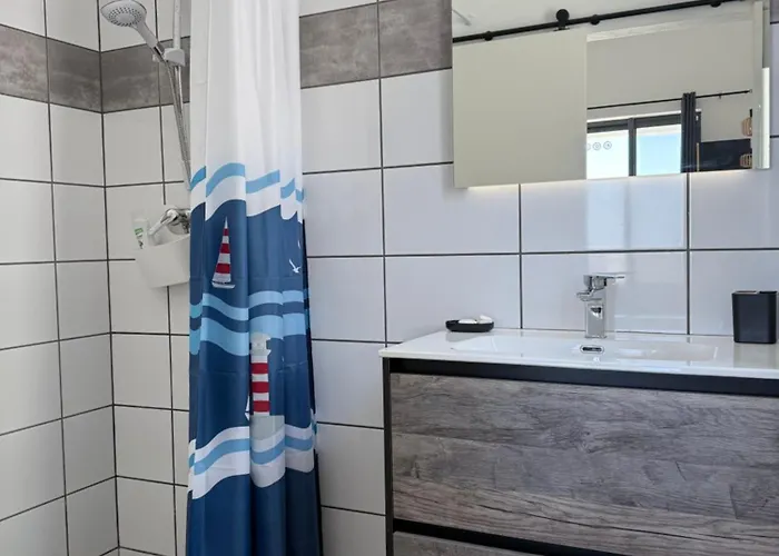 Сasa de vacaciones Estrelitzia Sea View 1 A 6 P Lomba (Flores)