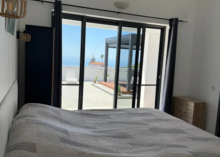 Estrelitzia Sea View 1 A 6 P *